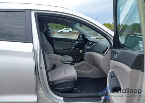 2018 Hyundai Tucson Sel z USA, uszkodzony, nr VIN KM8J3CA45JU764818